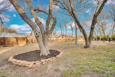 220 Ash Drive, Waxahachie, TX 75165 - Photo 6