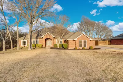 220 Ash Drive, Waxahachie, TX 75165 - Photo 2