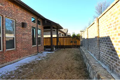 2615 High Bluff Drive, Mansfield, TX 76063 - Photo 34