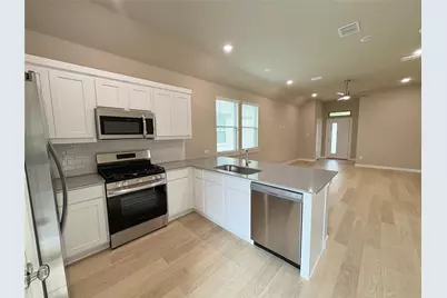 411 Travine Drive, Princeton, TX 75071 - Photo 4