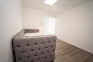 904 Dee Ln, Bedford, TX 76022 - Photo 16