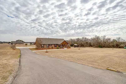 3303 Farm Land Court, Granbury, TX 76048 - Photo 2