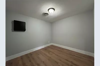 5556 Macarthur Drive, Fort Worth, TX 76112 - Photo 18