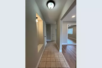 5556 Macarthur Drive, Fort Worth, TX 76112 - Photo 4