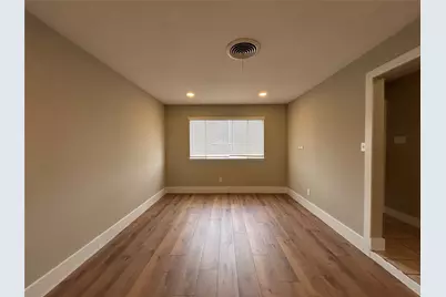 5556 Macarthur Drive, Fort Worth, TX 76112 - Photo 6