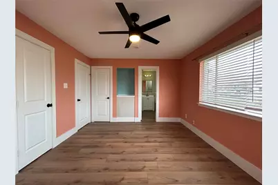 5556 Macarthur Drive, Fort Worth, TX 76112 - Photo 14