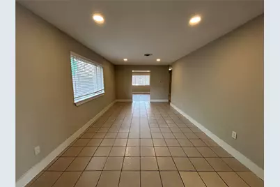 5556 Macarthur Drive, Fort Worth, TX 76112 - Photo 8