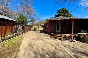6712 Timothy Dr, Dallas, TX 75227 - Photo 16