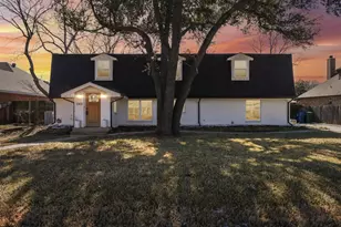 3303 Cottonwood Dr, Flower Mound, TX 75028 - Photo 1