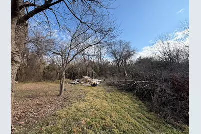 625 E Highway 199, Springtown, TX 76082 - Photo 14