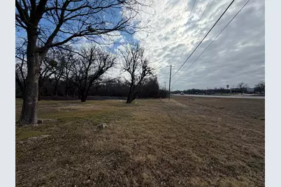 625 E Highway 199, Springtown, TX 76082 - Photo 2