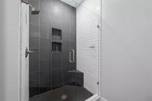 502 David Davis Dr, McGregor, TX 76657 - Photo 12