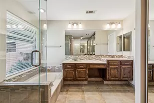 1229 Stonewall St, Garland, TX 75043 - Photo 14