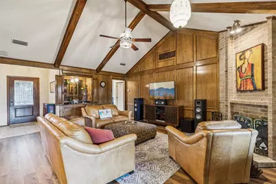 1229 Stonewall Street, Garland, TX 75043 - Photo 4