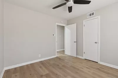 1407 Robin Drive, Sherman, TX 75092 - Photo 18