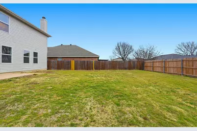 1333 Gayle Street, Burleson, TX 76028 - Photo 32