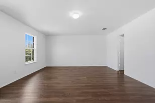 1333 Gayle St, Burleson, TX 76028 - Photo 12