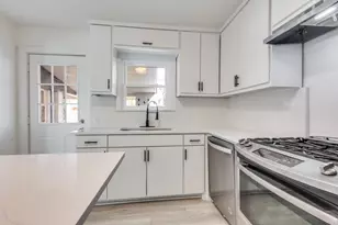 6681 Jannie St, North Richland Hills, TX 76180 - Photo 6