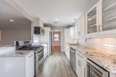 8415 Hunnicut Road, Dallas, TX 75228 - Photo 12