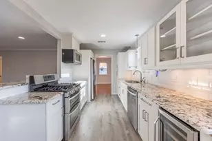 8415 Hunnicut Rd, Dallas, TX 75228 - Photo 12