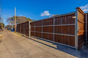 8415 Hunnicut Rd, Dallas, TX 75228 - Photo 4