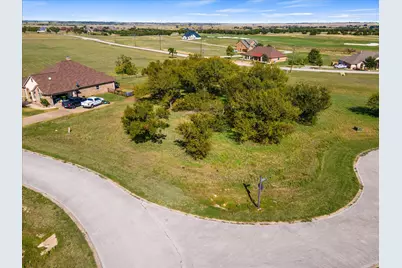 6604 Gleneagle Court, Cleburne, TX 76033 - Photo 2