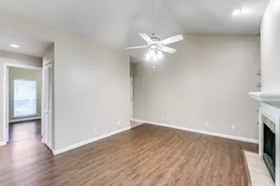 8601 Park Ln, Dallas, TX 75231 - Photo 4