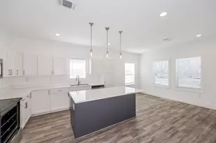 1605 Daniel Dr, Arlington, TX 76010 - Photo 4