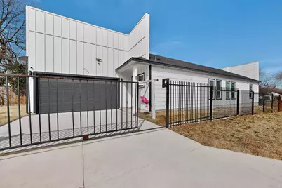 2015 Volga Avenue, Dallas, TX 75216 - Photo 36