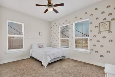 2015 Volga Avenue, Dallas, TX 75216 - Photo 22