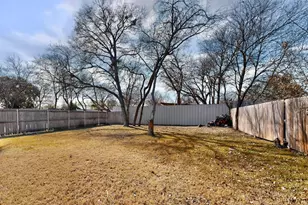 2015 Volga Ave, Dallas, TX 75216 - Photo 38