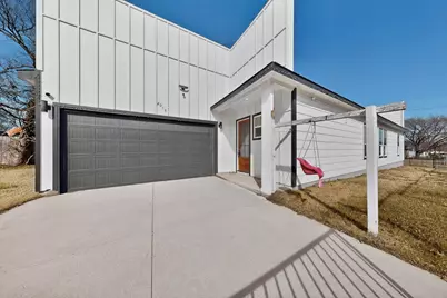 2015 Volga Avenue, Dallas, TX 75216 - Photo 10