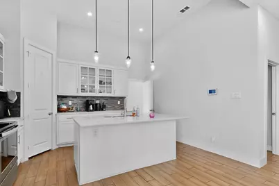 2015 Volga Avenue, Dallas, TX 75216 - Photo 14