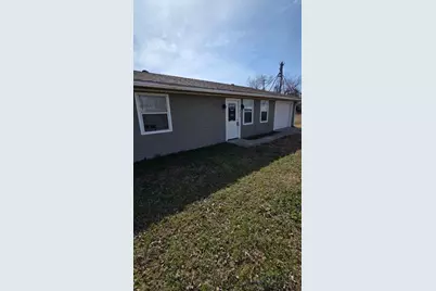 600 Pacific Street E, Honey Grove, TX 75446 - Photo 2