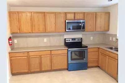 600 Pacific Street E, Honey Grove, TX 75446 - Photo 4