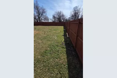 600 Pacific Street E, Honey Grove, TX 75446 - Photo 18