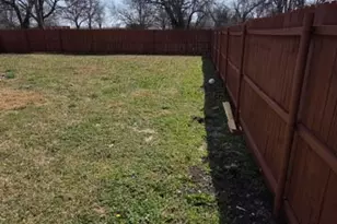 600 Pacific St E, Honey Grove, TX 75446 - Photo 18