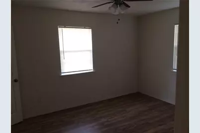 600 Pacific Street E, Honey Grove, TX 75446 - Photo 6