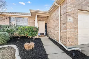 337 Turquoise Dr, Fort Worth, TX 76131 - Photo 1
