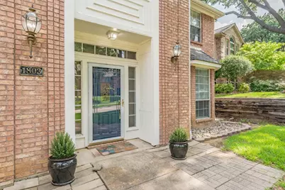 1803 Haydenbend Circle, Grapevine, TX 76051 - Photo 2