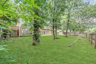 1803 Haydenbend Cir, Grapevine, TX 76051 - Photo 36