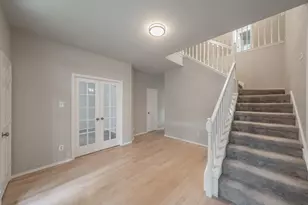 1803 Haydenbend Cir, Grapevine, TX 76051 - Photo 4