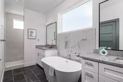 2801 Weisenberger Street #101, Fort Worth, TX 76107 - Photo 14