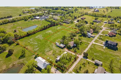 610 N 9th Street, Gunter, TX 75058 - Photo 1