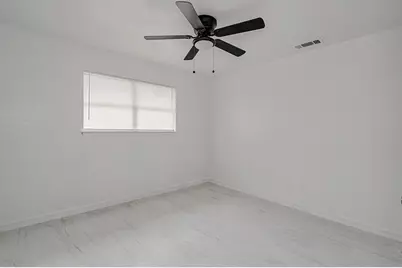 1108 Davis Street, Cleburne, TX 76033 - Photo 24