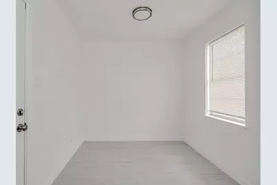 1108 Davis Street, Cleburne, TX 76033 - Photo 16