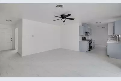 1108 Davis Street, Cleburne, TX 76033 - Photo 8
