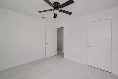 1108 Davis Street, Cleburne, TX 76033 - Photo 22