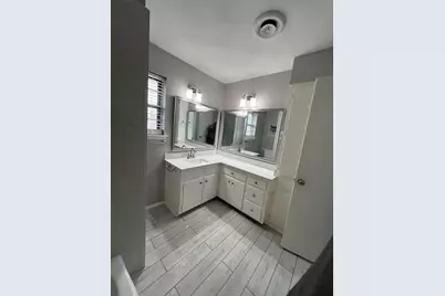 10546 Mapleridge Drive, Dallas, TX 75238 - Photo 8