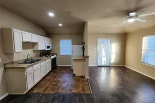 3522 8th Ave, Fort Worth, TX 76110 - Photo 4